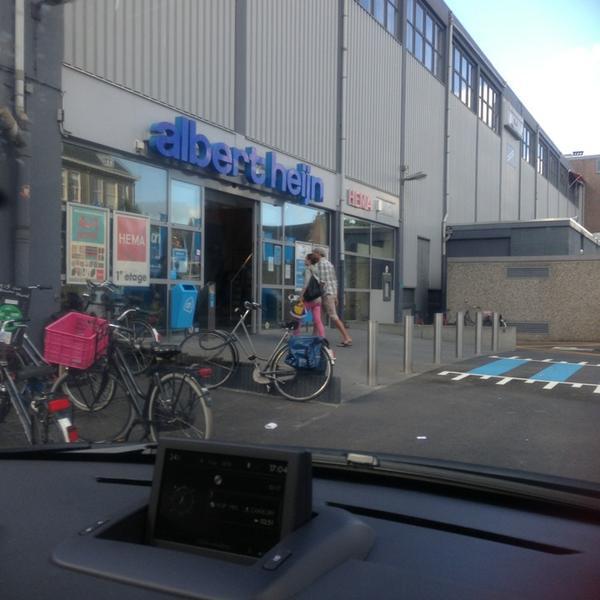 Photo taken at Albert Heijn by Ilgen B. on 8/18/2013-荷兰南荷兰省鹿特丹奥德迪杰克149号 Photo taken at Albert Heijn by Ilgen B. on 8/18/2013