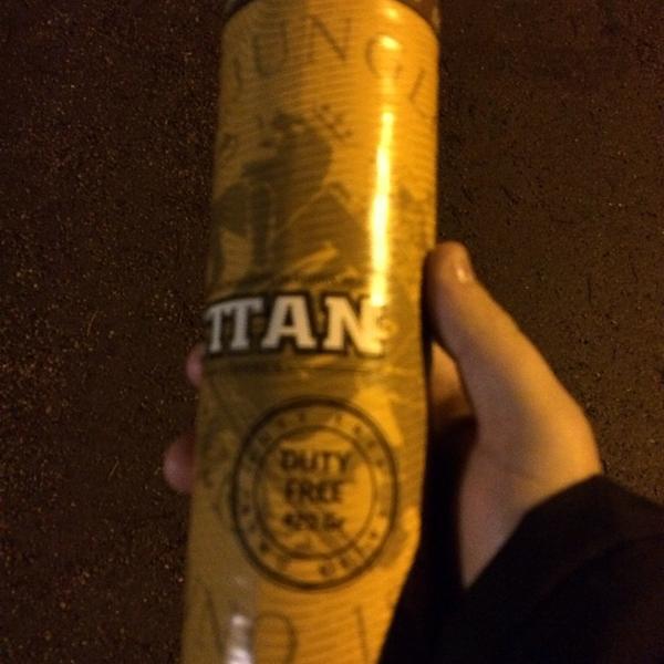 Photo taken at S-market by Olli L. on 12/18/2013-芬兰南部埃斯波海滩湾1 Photo taken at S-market by Olli L. on 12/18/2013