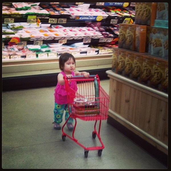 Photo taken at Trader Joe's by Candice C. on 6/15/2013-麻萨诸塞阿灵顿马萨诸塞大道1427(邓迪路) Photo taken at Trader Joe's by Candice C. on 6/15/2013