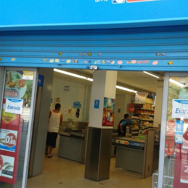 Photo taken at Caprabo by Marisol P. on 7/18/2013