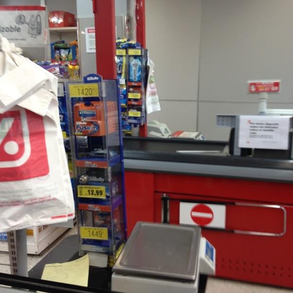 Photo taken at Supermercados Dia% by Víctor O. on 8/24/2012