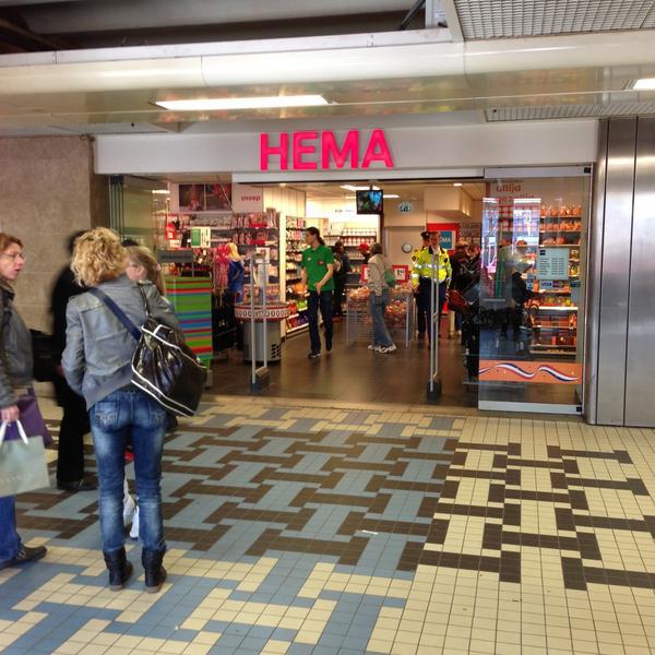 Photo taken at HEMA by Mechiel on 4/20/2013