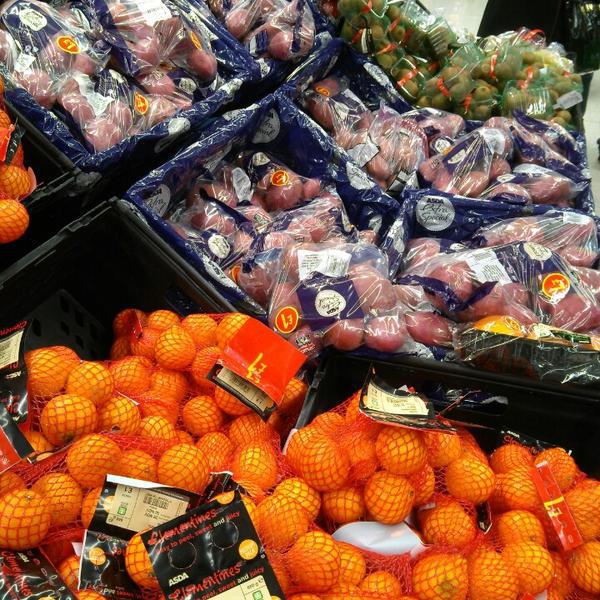 Photo taken at Asda by Paul W. on 11/24/2013-英国伦敦老肯特路 Photo taken at Asda by Paul W. on 11/24/2013