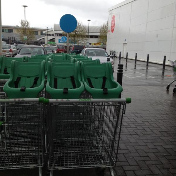 Photo taken at Asda by Catherine L. on 4/22/2012-英国伦敦老肯特路 Photo taken at Asda by Catherine L. on 4/22/2012