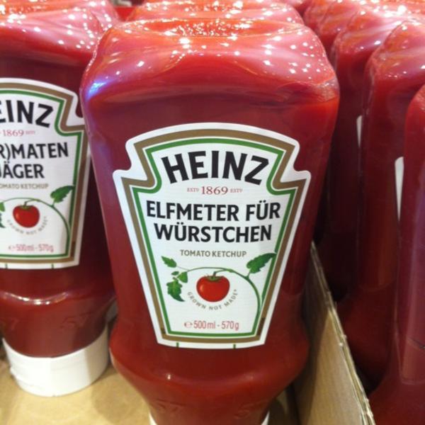 Photo taken at EDEKA Melic by ACHTUNG FUSSBALL™ on 6/2/2012