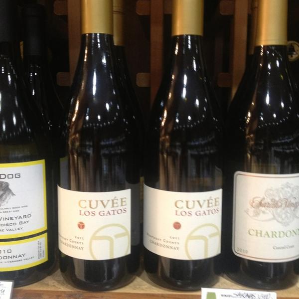 Photo taken at Whole Foods Market by Tami K. on 7/25/2013-加尼福尼亚 洛思加图斯洛斯加托斯大道15980(在花间堂路) Photo taken at Whole Foods Market by Tami K. on 7/25/2013