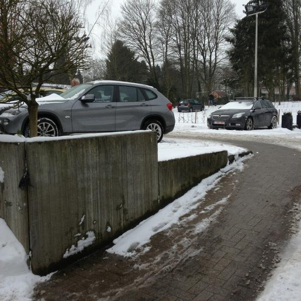 Photo taken at Proxy Delhaize by Harold N. on 3/12/2013