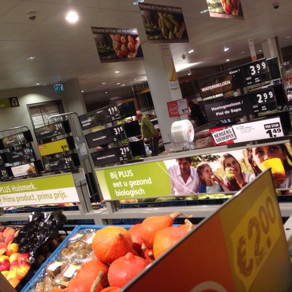 Photo taken at PLUS by Ludo V. on 10/5/2013