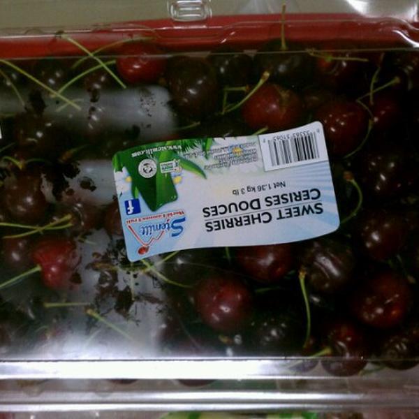 Photo taken at Trader Joe's by Team Rik on 7/19/2012-华盛顿 埃弗里特 东南埃弗里特购物中心路811 Photo taken at Trader Joe's by Team Rik on 7/19/2012