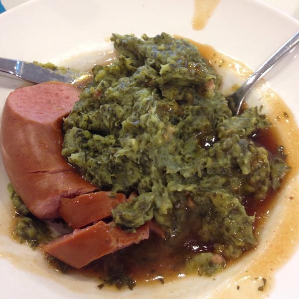 Photo taken at HEMA by Jan V. on 12/19/2013-荷兰格罗宁根赫尔街64号 Photo taken at HEMA by Jan V. on 12/19/2013