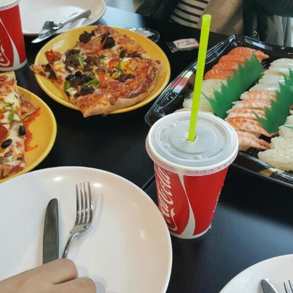 Photo taken at 이마트 트레이더스 (E-MART TRADERS) by Shelley K. on 4/17/2015