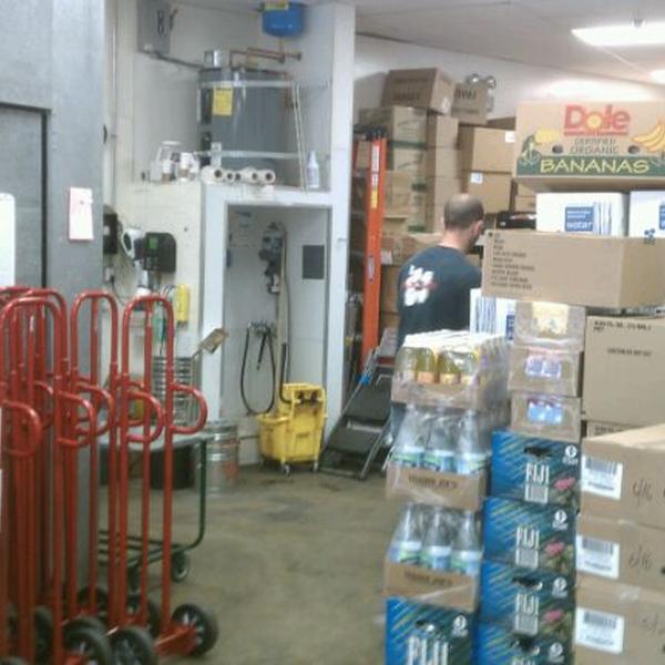 Photo taken at Trader Joe's by TJ M. on 6/2/2012-美国加利福尼亚州西米谷科克伦街2975 Photo taken at Trader Joe's by TJ M. on 6/2/2012