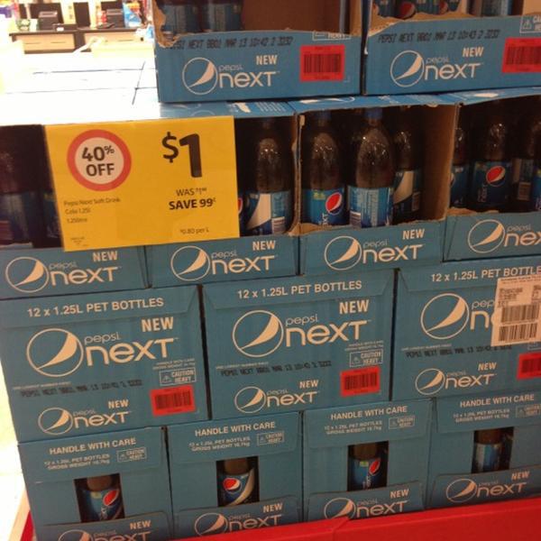 Photo taken at Coles by tsvnq on 9/25/2012-昆士兰州4814 阿特肯维尔 内森街(罗斯河路) Photo taken at Coles by tsvnq on 9/25/2012