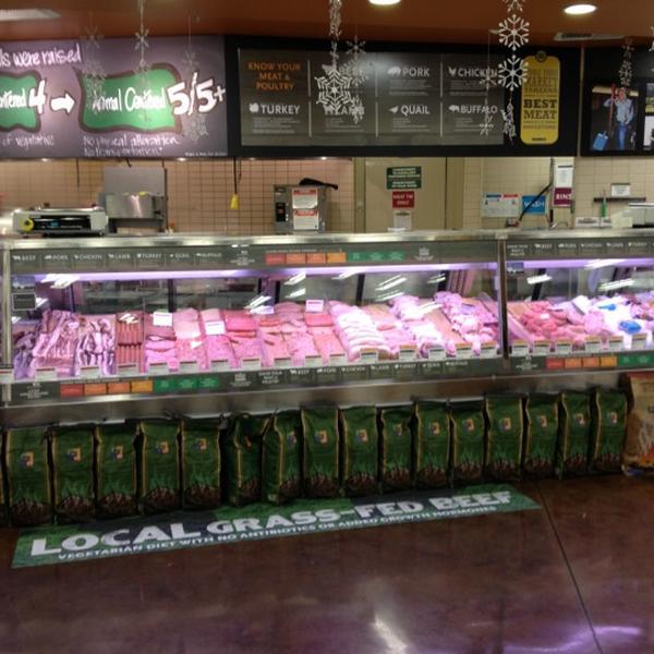 Photo taken at Whole Foods Market by Kip M. on 10/29/2012-加利福尼亚州塔扎纳文图拉大道18700号 Photo taken at Whole Foods Market by Kip M. on 10/29/2012