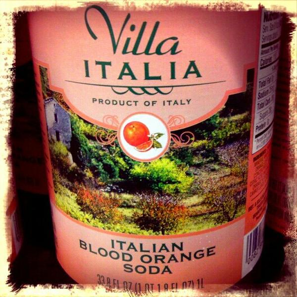 Photo taken at Trader Joe's by Stephanie H. on 6/11/2012-华盛顿州柯克兰第120大街12632号 Photo taken at Trader Joe's by Stephanie H. on 6/11/2012