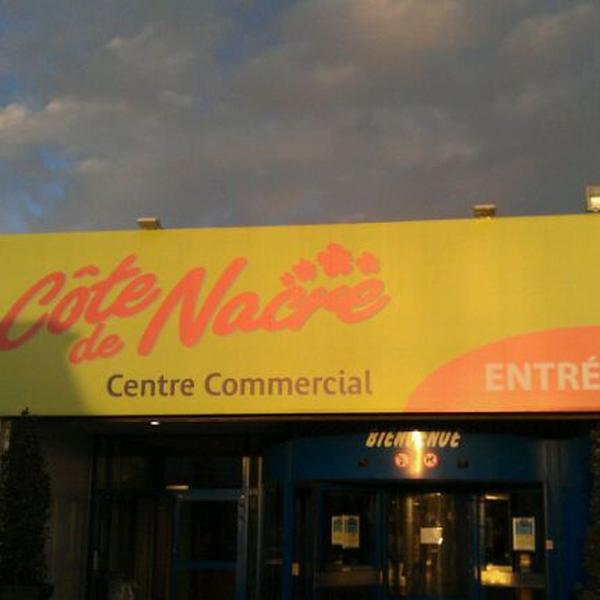 Photo taken at Carrefour by Black B. on 10/6/2011