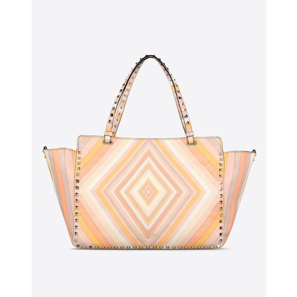 Valentino 华伦天奴2016新款女包拼色柳钉手提包 KW2B0970VO7 K10 Valentino 华伦天奴2016新款女包拼色柳钉手提包 KW2B0970VO7 K10