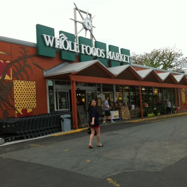 Whole Foods Market全食超市波士顿店 麻萨诸塞波士顿芭芭拉街中心街413号