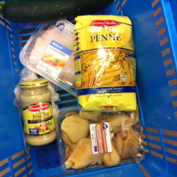 Photo taken at Albert Heijn by Telecomlijn.nl / 010-7440822 C. on 6/13/2012-荷兰南荷兰省卢恩波特兰庭12 Photo taken at Albert Heijn by Telecomlijn.nl / 010-7440822 C. on 6/13/2012