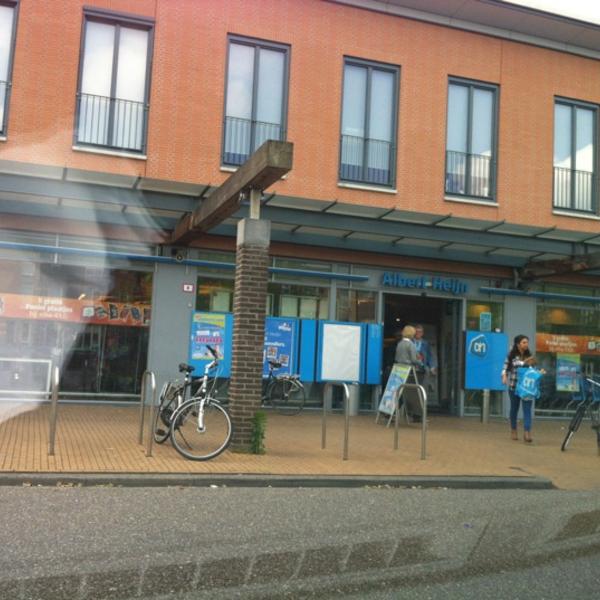 Photo taken at Albert Heijn by Telecomlijn.nl / 010-7440822 C. on 6/5/2012-荷兰南荷兰省卢恩波特兰庭12 Photo taken at Albert Heijn by Telecomlijn.nl / 010-7440822 C. on 6/5/2012