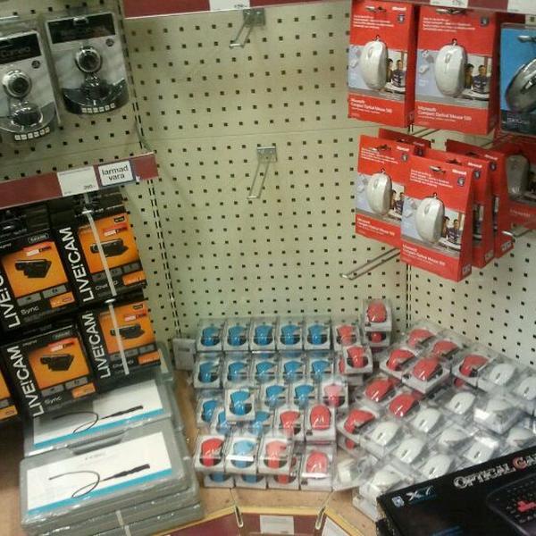 Photo taken at Clas Ohlson by Kari K. on 2/2/2012