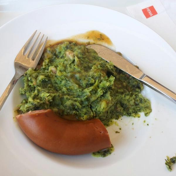 Photo taken at HEMA by Fabian L. on 3/19/2014