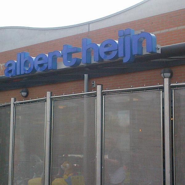 Photo taken at Albert Heijn by Diana H. on 9/11/2012