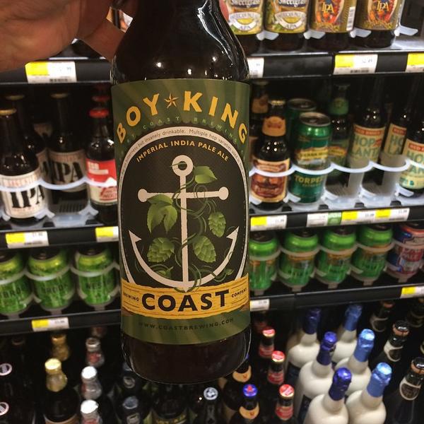 Photo taken at Whole Foods by Wesley D. on 8/24/2014-南卡莱罗纳州哥伦比亚市克洛斯山路702号 Photo taken at Whole Foods by Wesley D. on 8/24/2014