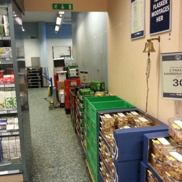 Photo taken at Irma by Kenny M. on 7/21/2012