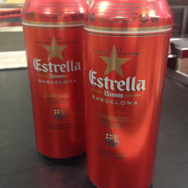 Photo taken at 롯데마트 (LOTTE Mart) by WALKaholic G. on 8/19/2014