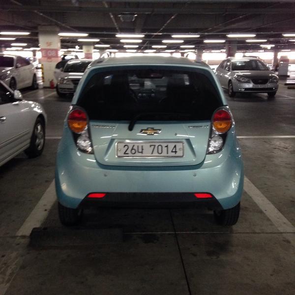 Photo taken at 이마트 / E-Mart by SINA L. on 2/27/2015-大田市东区1689易买得超市 Photo taken at 이마트 / E-Mart by SINA L. on 2/27/2015