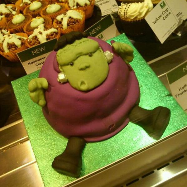 Photo taken at Waitrose by Soyuz on 10/17/2011