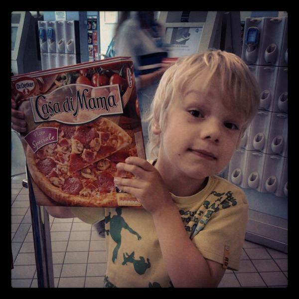 Photo taken at Albert Heijn by Rob v. on 8/26/2012