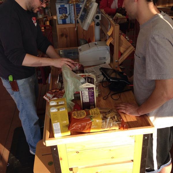 Photo taken at Trader Joe's by Errin G. on 5/1/2014-康涅狄格州奥林奇波士顿邮报路560 Photo taken at Trader Joe's by Errin G. on 5/1/2014