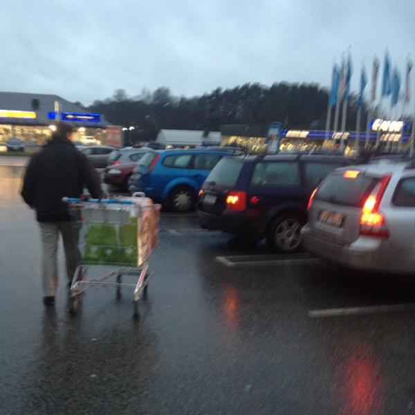 Photo taken at Coop Forum by Anita on 11/22/2012-瑞典西约塔兰省布罗斯Enedals街10号 Photo taken at Coop Forum by Anita on 11/22/2012