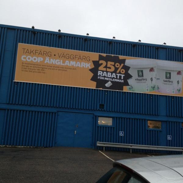 Photo taken at Coop Forum by Anita on 11/26/2012-瑞典西约塔兰省布罗斯Enedals街10号 Photo taken at Coop Forum by Anita on 11/26/2012