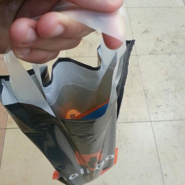 Photo taken at Gall & Gall by Maurits V. on 10/2/2012-荷兰乌特勒支高德巴尔德94号 Photo taken at Gall & Gall by Maurits V. on 10/2/2012