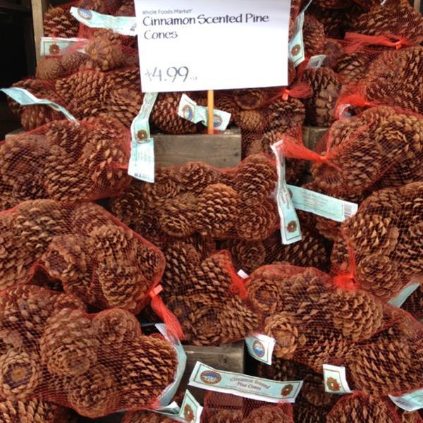 Photo taken at Whole Foods Market by brian M. on 12/9/2012-美国加利福尼亚州洛杉矶圣维森特大道11737 Photo taken at Whole Foods Market by brian M. on 12/9/2012