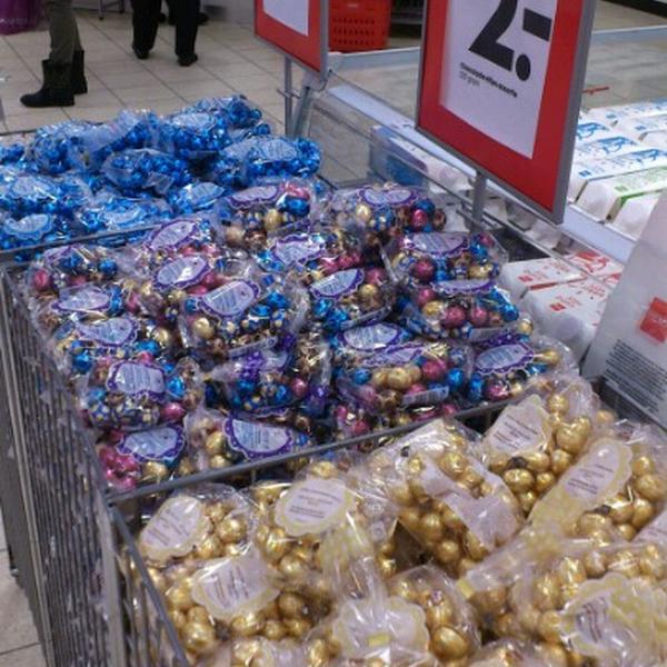 Photo taken at HEMA by Robbert S. on 1/24/2013