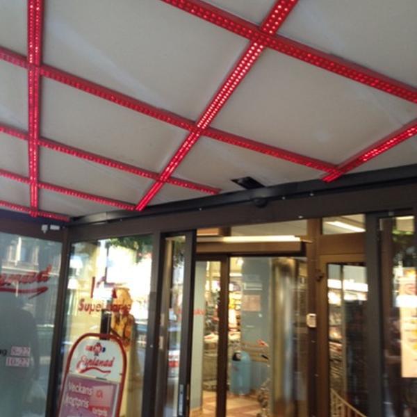 Photo taken at ICA Supermarket Esplanad by Peter W. on 8/4/2012