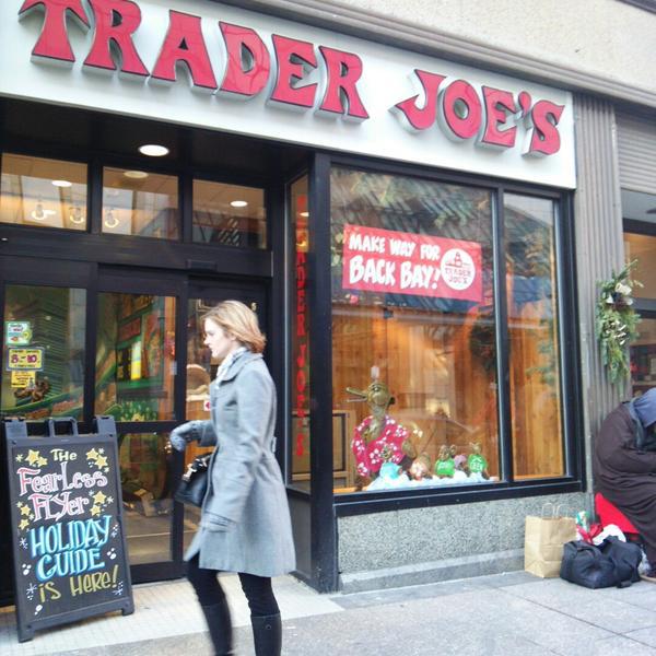 Photo taken at Trader Joe's by Hikaru Y. on 12/13/2014