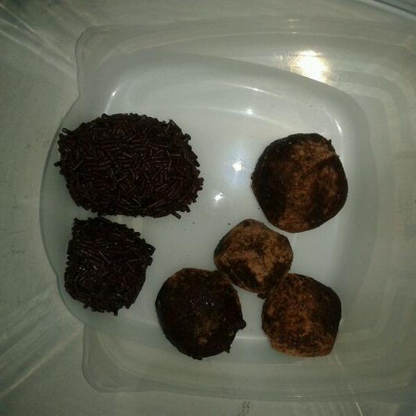 Photo taken at Mercadona by Gavel L. on 10/8/2011