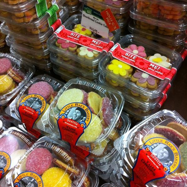 Photo taken at Whole Foods Market by Ruin U. on 4/21/2012-华盛顿西雅图第15大道2001 Photo taken at Whole Foods Market by Ruin U. on 4/21/2012