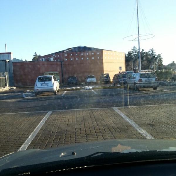 Photo taken at Bennet Monticello by carlo g. on 12/28/2012-意大利伦巴第卡西纳里扎尔迪复兴路53 Photo taken at Bennet Monticello by carlo g. on 12/28/2012