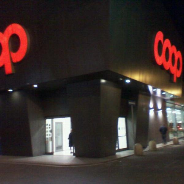 Photo taken at Coop Viale Adua, Pistoia by Francesco M. on 1/25/2012
