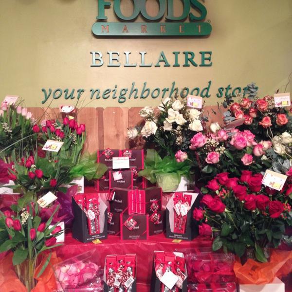 Photo taken at Whole Foods Market by Abubaker A. on 2/13/2013-美国得克萨斯州休斯敦百利大道4004 Photo taken at Whole Foods Market by Abubaker A. on 2/13/2013