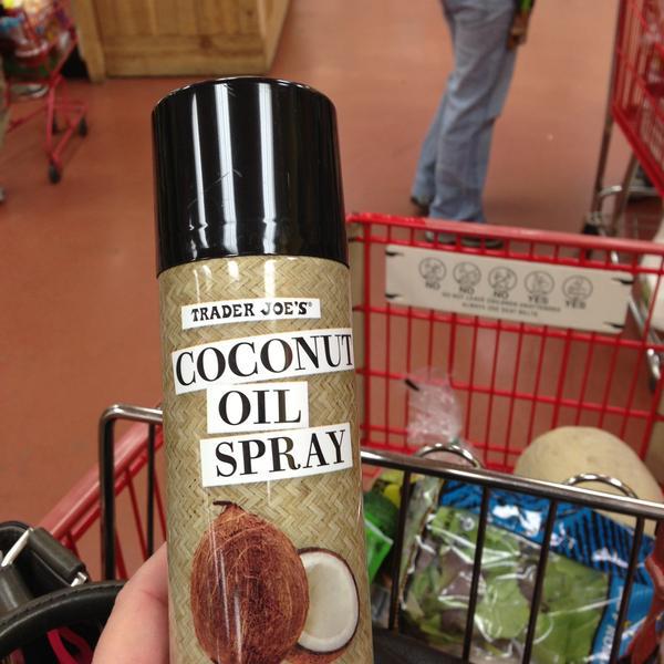 Photo taken at Trader Joe's by Carrie N. on 4/21/2013-密苏里州克雷夫科尔橄榄树大道11505号 Photo taken at Trader Joe's by Carrie N. on 4/21/2013