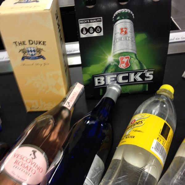 Photo taken at EDEKA Simmel by Angelika F. on 7/28/2012-德国巴伐利亚慕尼黑新乌尔姆 Photo taken at EDEKA Simmel by Angelika F. on 7/28/2012