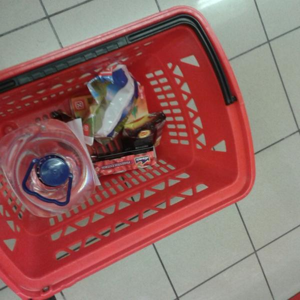 Photo taken at Dia by Rubén S. on 2/20/2015