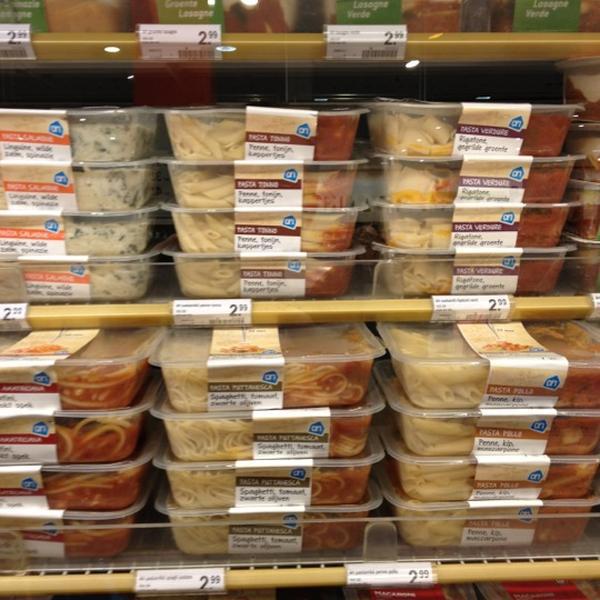 Photo taken at Albert Heijn XL by Rommen on 10/24/2012-荷兰格尔德兰奈梅亨圣雅各大街61号 Photo taken at Albert Heijn XL by Rommen on 10/24/2012